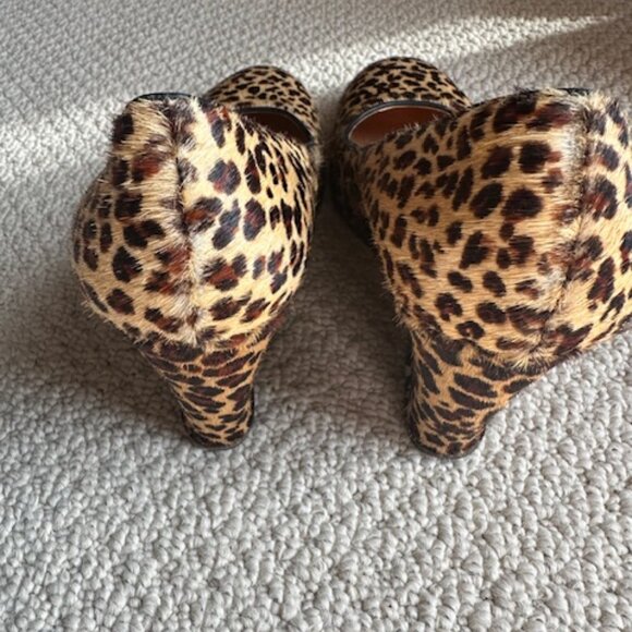 Kate Spade New York Women’s Calf Hair Leopard Print Brown/Ivory Wedge Heels Sz 9 - Picture 5 of 5